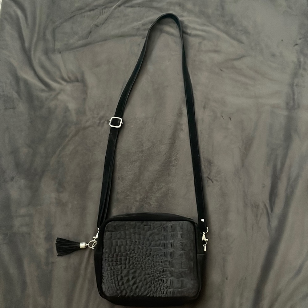 Crossbody bag half suede half faux fur